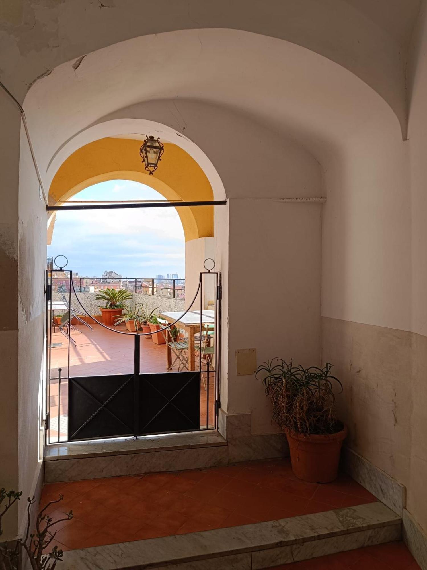 Casa Vacanze Maison Zio Bruno A' Scalinatella ナポリ エクステリア 写真